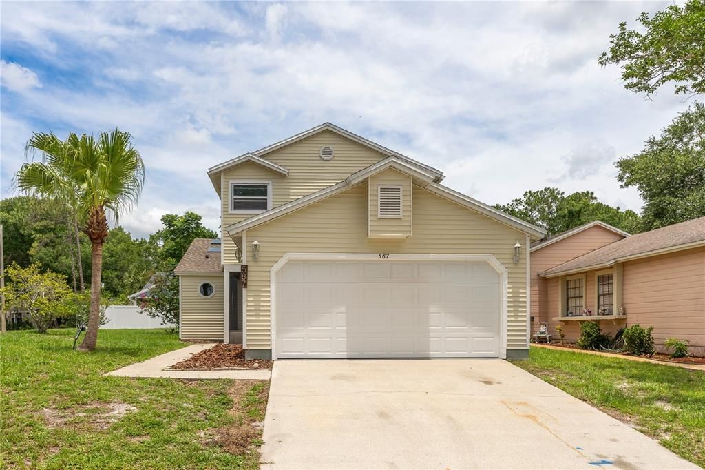 For Sale: $349,000 (3 beds, 2 baths, 1375 Square Feet)