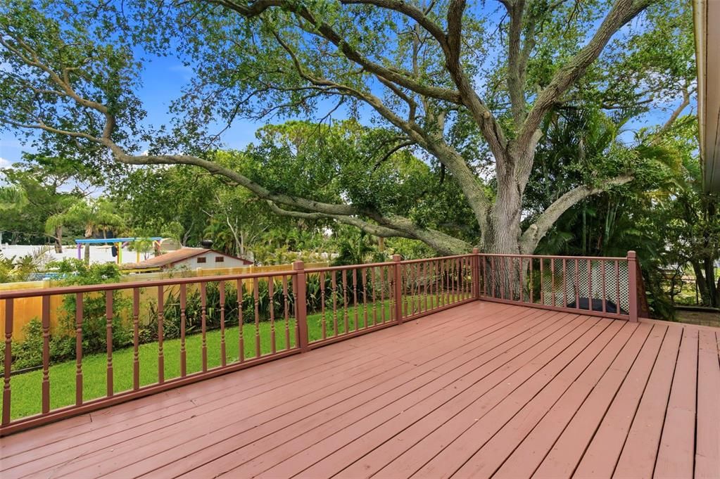For Sale: $449,000 (3 beds, 2 baths, 1847 Square Feet)