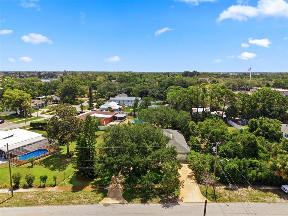 For Sale: $449,000 (3 beds, 2 baths, 1847 Square Feet)
