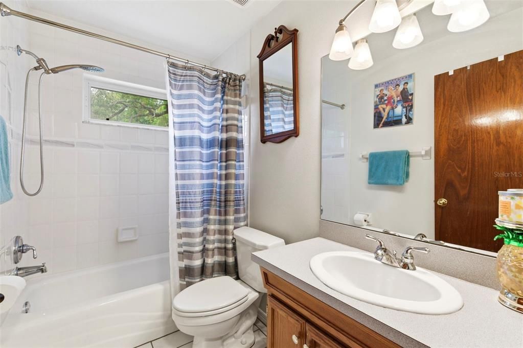 For Sale: $449,000 (3 beds, 2 baths, 1847 Square Feet)