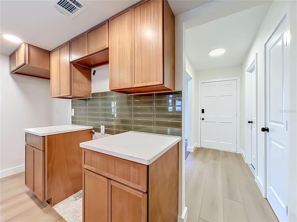 For Sale: $450,000 (4 beds, 2 baths, 1882 Square Feet)