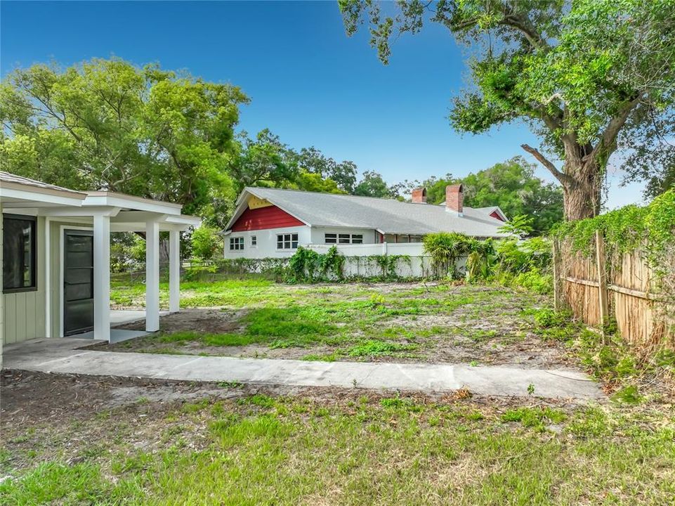 For Sale: $450,000 (4 beds, 2 baths, 1882 Square Feet)