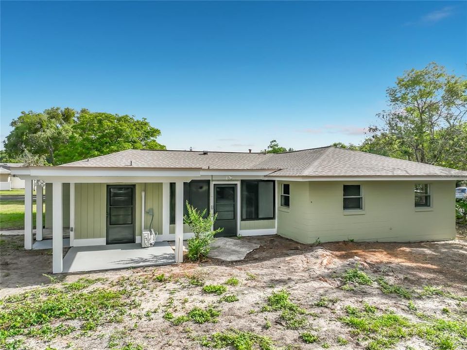For Sale: $450,000 (4 beds, 2 baths, 1882 Square Feet)