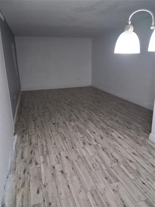 For Rent: $1,450 (2 beds, 2 baths, 976 Square Feet)