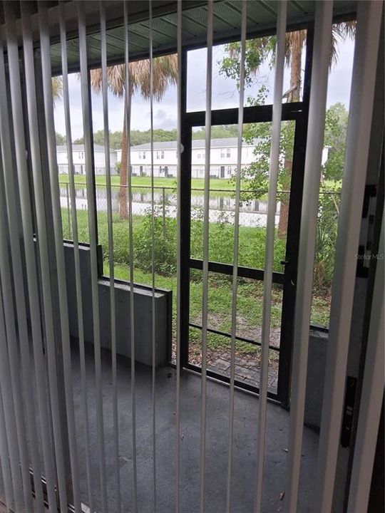 For Rent: $1,450 (2 beds, 2 baths, 976 Square Feet)