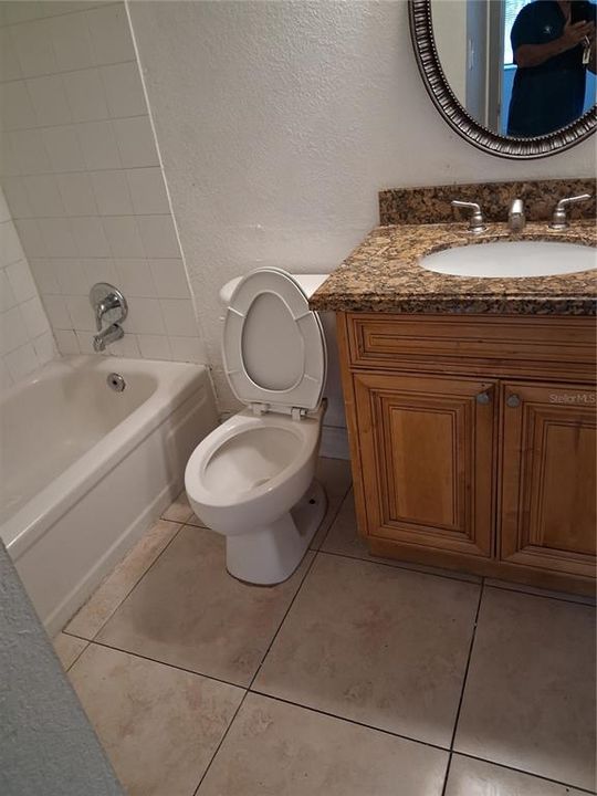 For Rent: $1,450 (2 beds, 2 baths, 976 Square Feet)