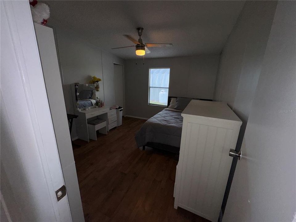 For Sale: $280,000 (3 beds, 2 baths, 1416 Square Feet)
