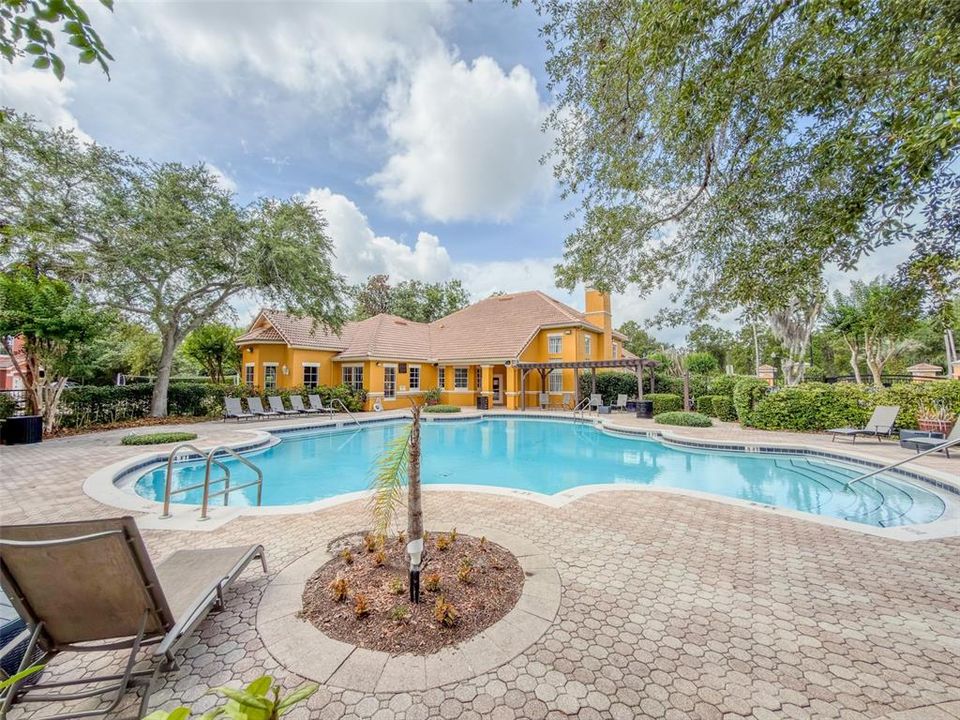 For Rent: $1,750 (2 beds, 2 baths, 1076 Square Feet)