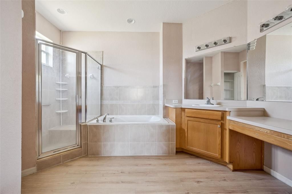 For Rent: $2,500 (4 beds, 3 baths, 1861 Square Feet)