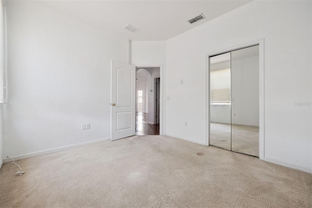 For Rent: $2,500 (4 beds, 3 baths, 1861 Square Feet)