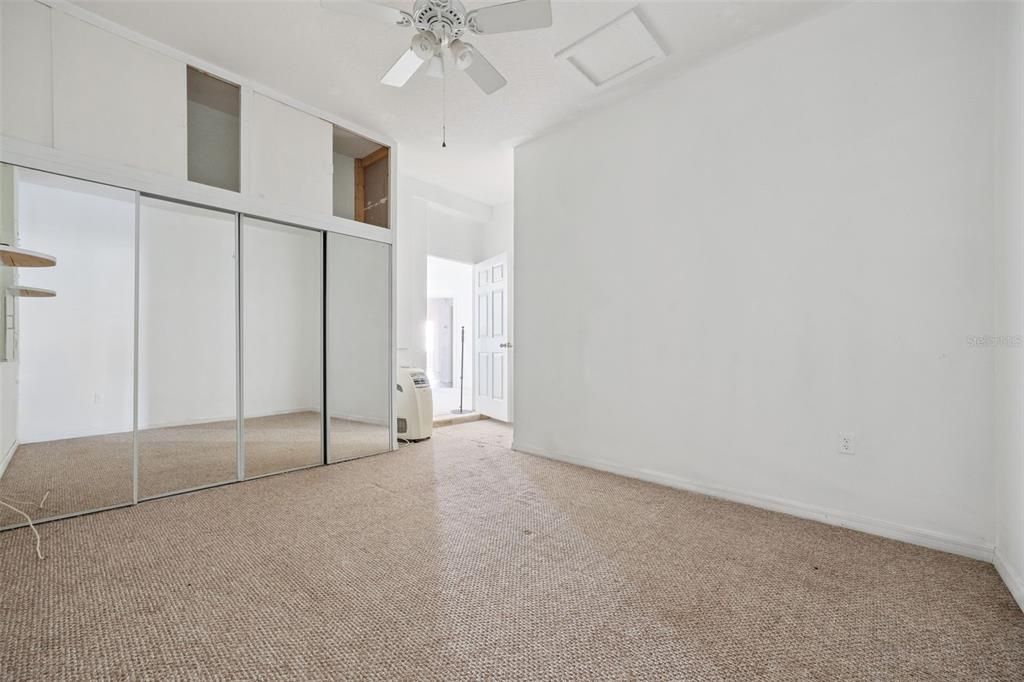 For Rent: $2,500 (4 beds, 3 baths, 1861 Square Feet)