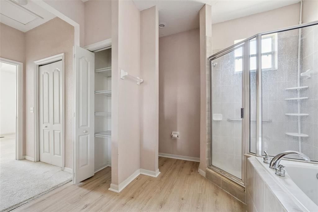 For Rent: $2,500 (4 beds, 3 baths, 1861 Square Feet)