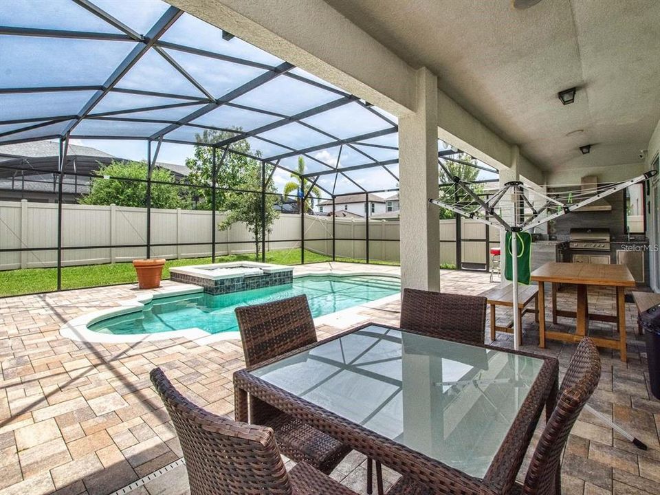 En Venta: $789,000 (4 camas, 4 baños, 3141 Pies cuadrados)