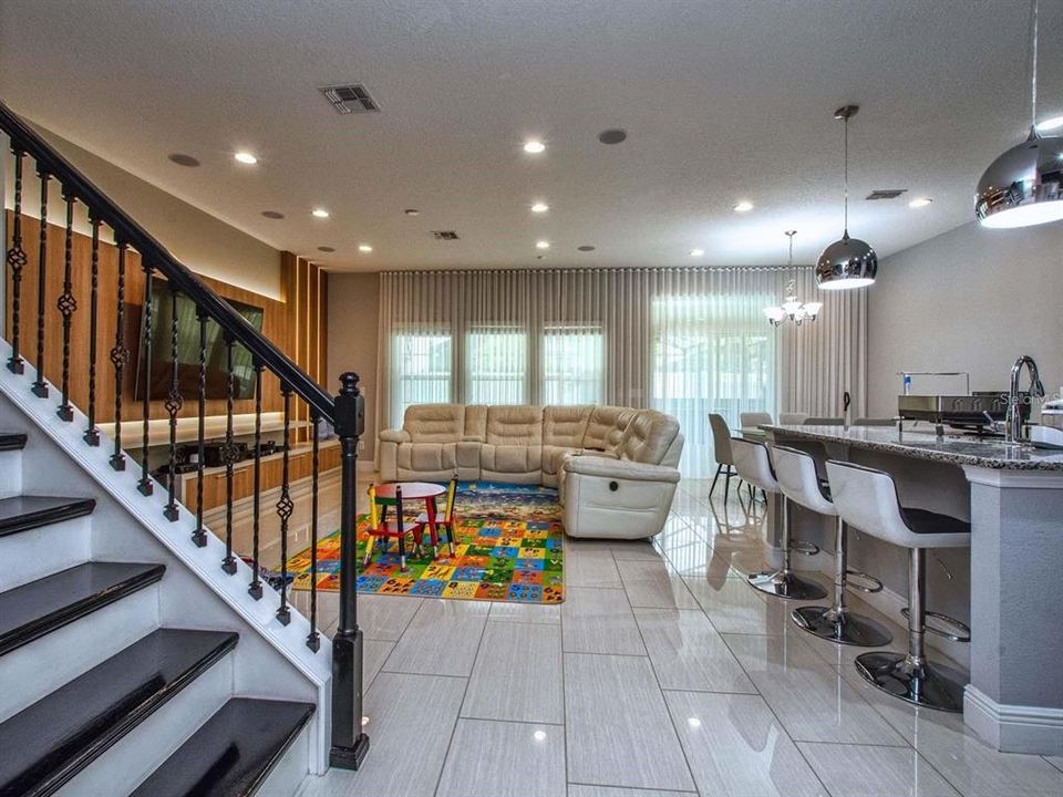 En Venta: $789,000 (4 camas, 4 baños, 3141 Pies cuadrados)