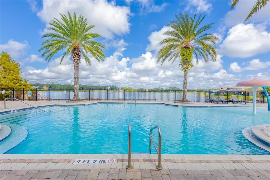 En Venta: $789,000 (4 camas, 4 baños, 3141 Pies cuadrados)