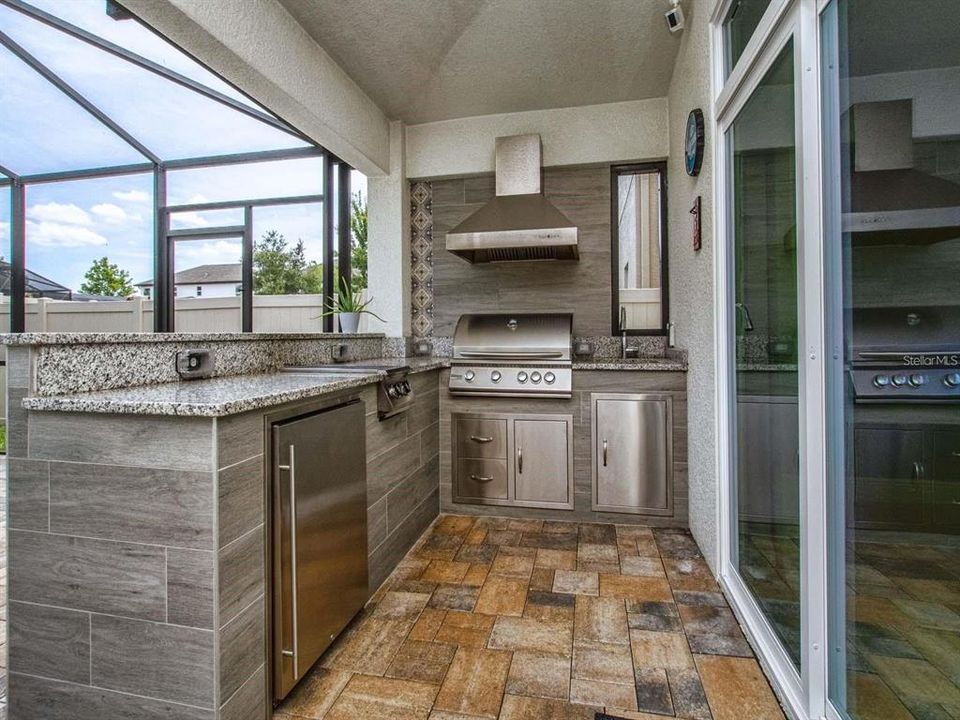 En Venta: $789,000 (4 camas, 4 baños, 3141 Pies cuadrados)