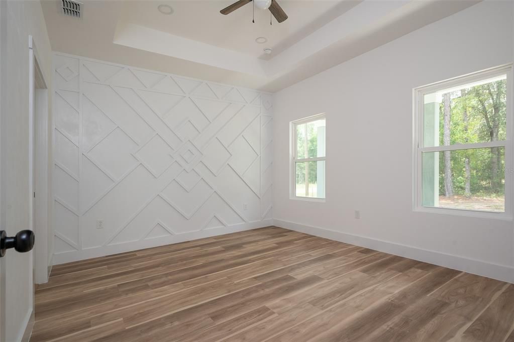 For Sale: $257,900 (3 beds, 2 baths, 1241 Square Feet)