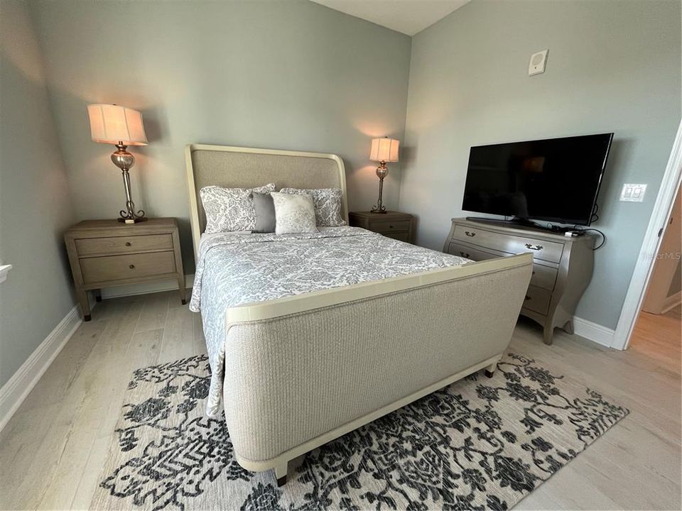 For Rent: $4,000 (3 beds, 2 baths, 1854 Square Feet)