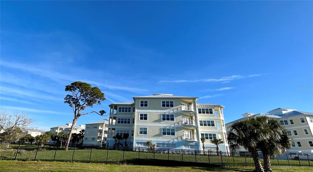 For Rent: $4,000 (3 beds, 2 baths, 1854 Square Feet)
