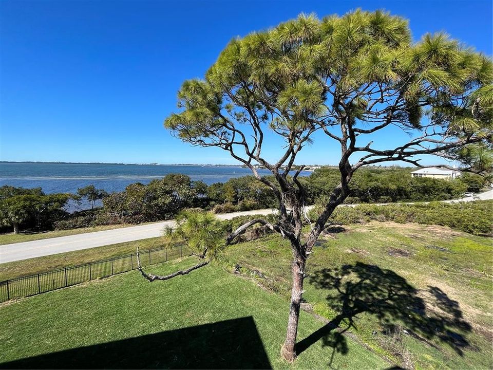 For Rent: $4,000 (3 beds, 2 baths, 1854 Square Feet)