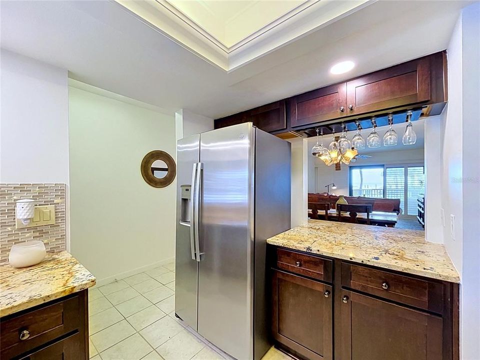 待售: $619,000 (2 贝兹, 2 浴室, 1050 平方英尺)