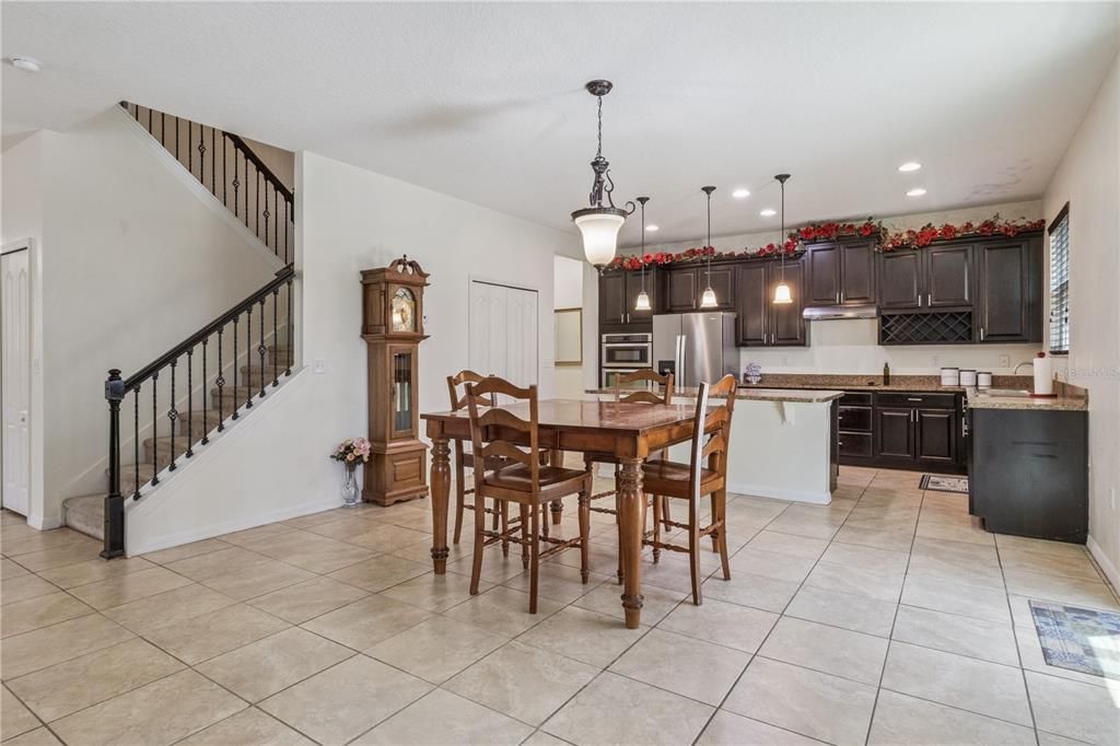 Active With Contract: $399,000 (5 beds, 3 baths, 3648 Square Feet)