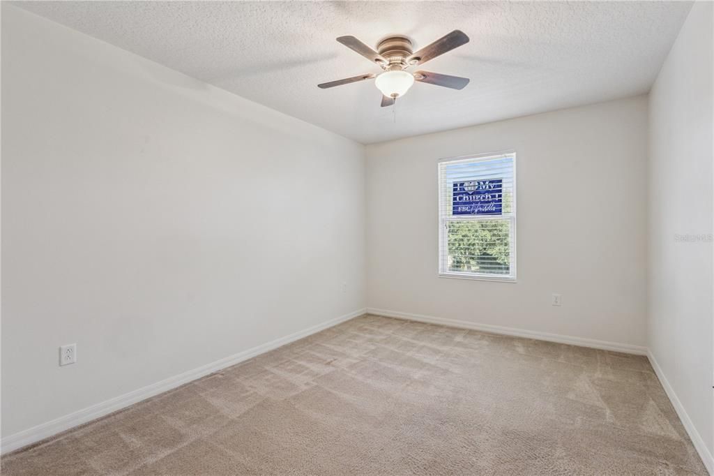 Active With Contract: $399,000 (5 beds, 3 baths, 3648 Square Feet)