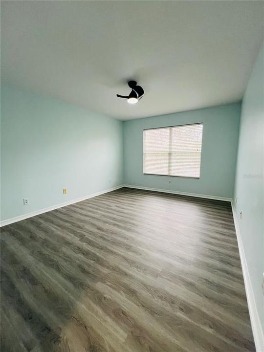 For Rent: $2,350 (3 beds, 2 baths, 1455 Square Feet)