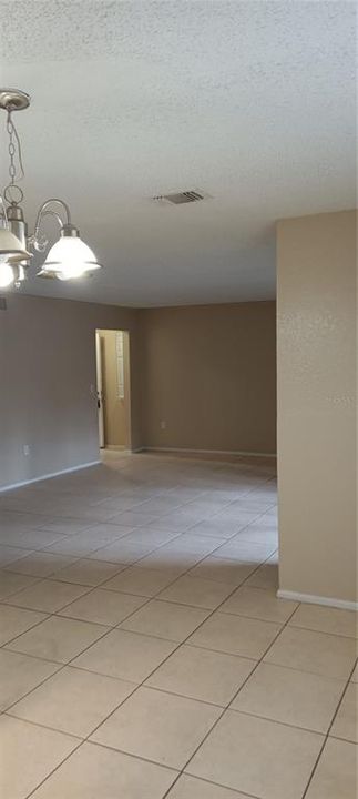 В аренду: $1,750 (3 спален, 2 ванн, 1348 Квадратных фут)
