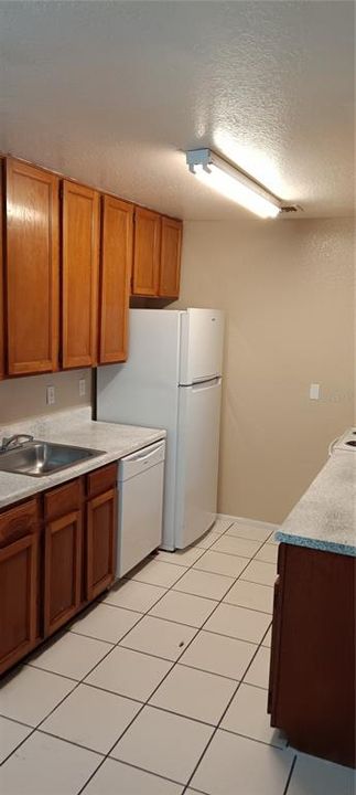 В аренду: $1,750 (3 спален, 2 ванн, 1348 Квадратных фут)