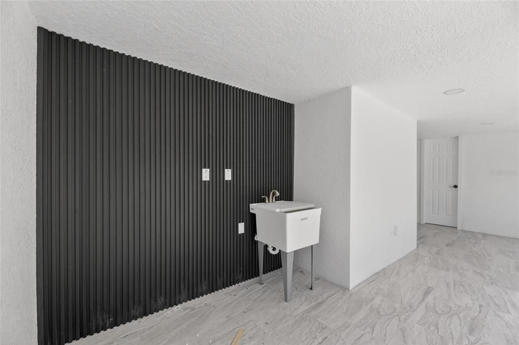 На продажу: $430,000 (5 спален, 4 ванн, 1446 Квадратных фут)