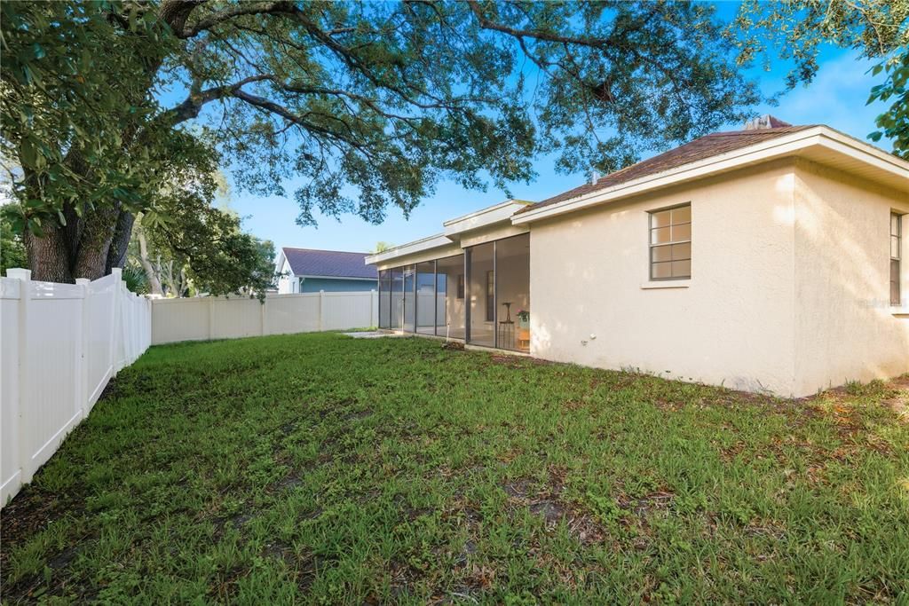 Activo con contrato: $424,900 (3 camas, 2 baños, 1548 Pies cuadrados)