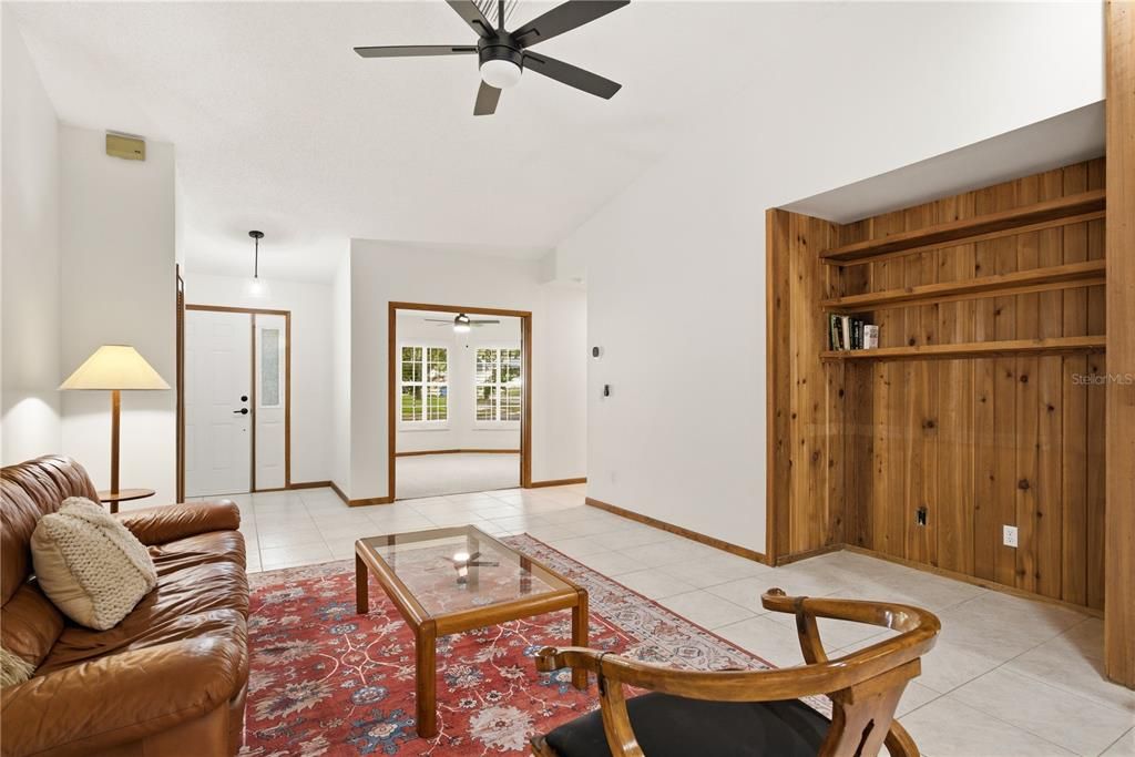 Activo con contrato: $424,900 (3 camas, 2 baños, 1548 Pies cuadrados)