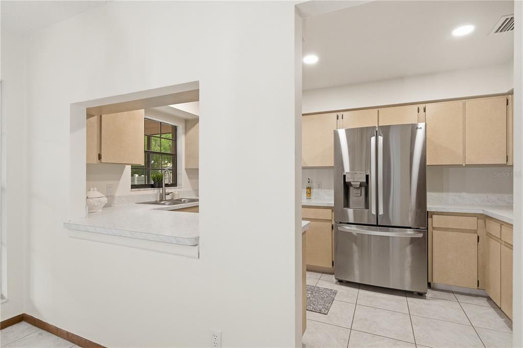 Activo con contrato: $424,900 (3 camas, 2 baños, 1548 Pies cuadrados)