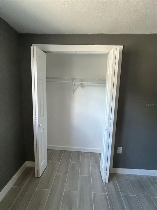 For Rent: $2,499 (3 beds, 1 baths, 1012 Square Feet)