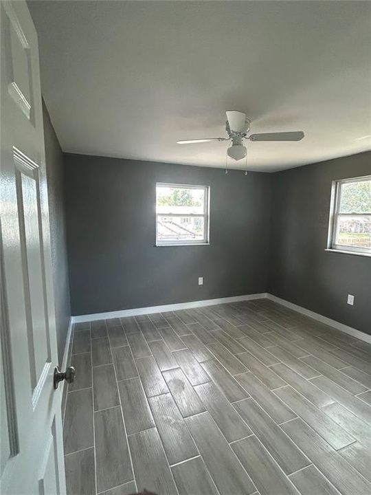 For Rent: $2,499 (3 beds, 1 baths, 1012 Square Feet)