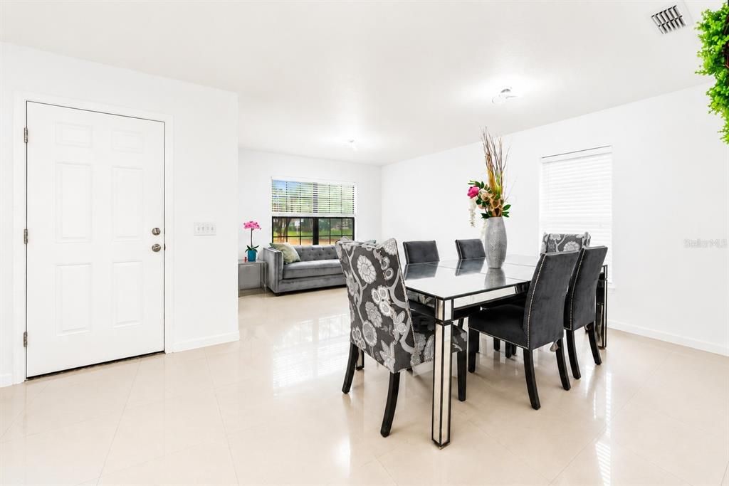 For Sale: $319,990 (4 beds, 2 baths, 1851 Square Feet)