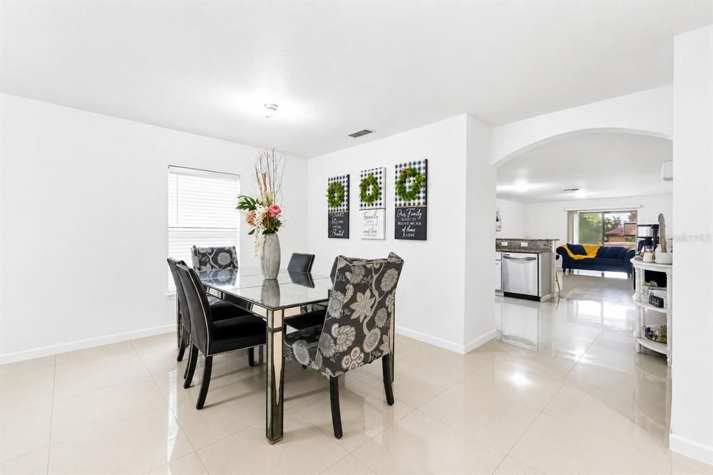 For Sale: $319,990 (4 beds, 2 baths, 1851 Square Feet)