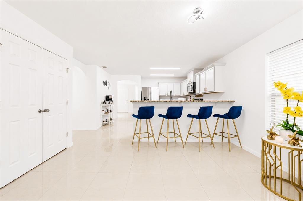 For Sale: $319,990 (4 beds, 2 baths, 1851 Square Feet)