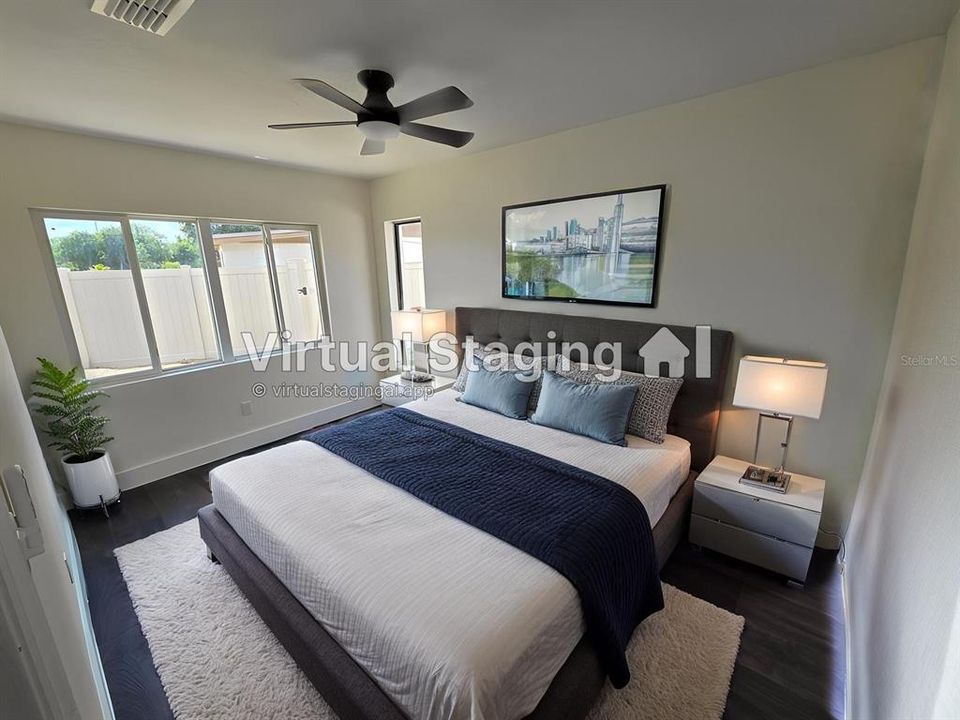 For Sale: $365,000 (3 beds, 3 baths, 1913 Square Feet)