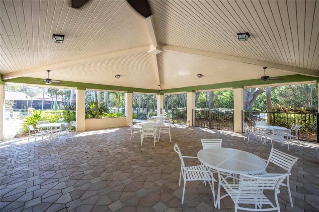 For Sale: $669,000 (3 beds, 2 baths, 1628 Square Feet)