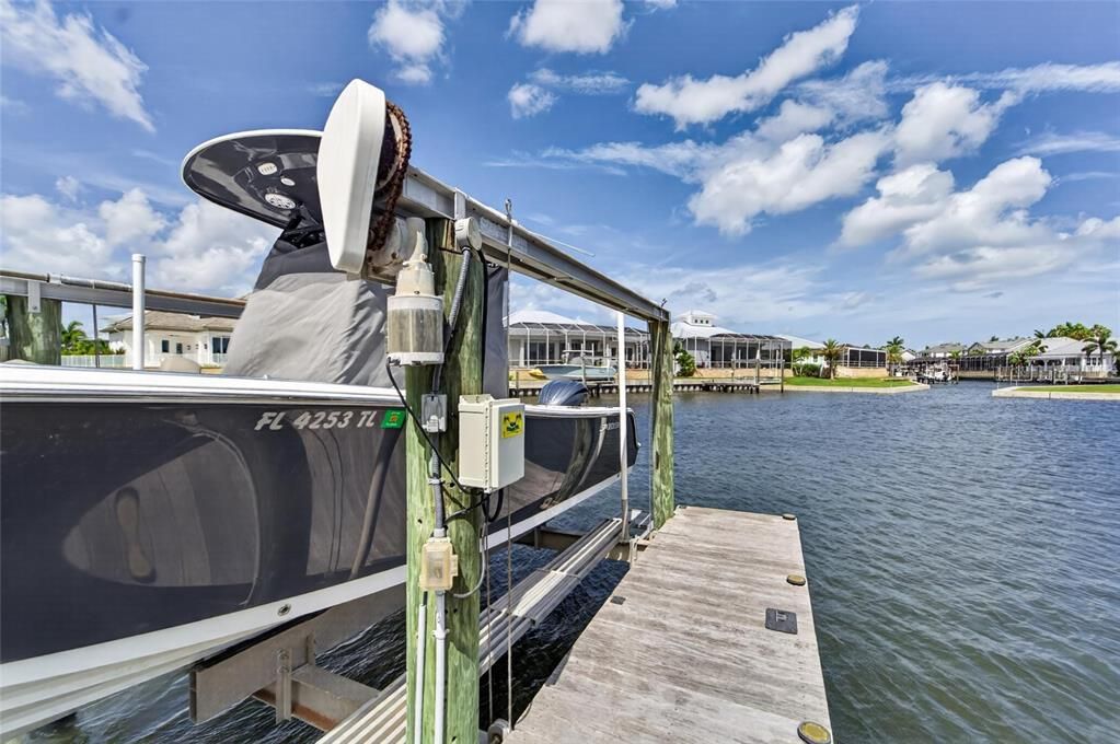 For Sale: $1,250,000 (4 beds, 3 baths, 3360 Square Feet)