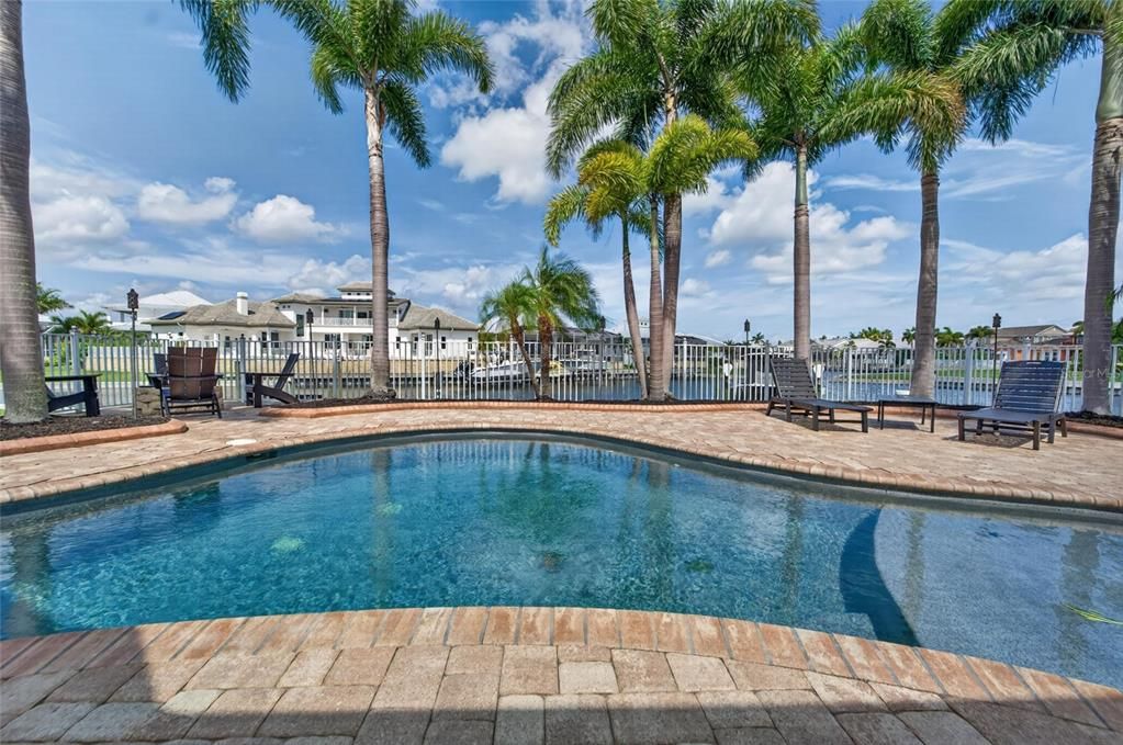 For Sale: $1,250,000 (4 beds, 3 baths, 3360 Square Feet)