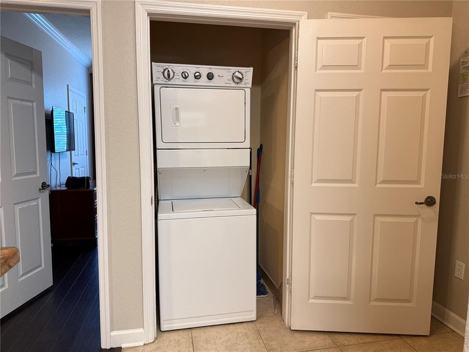 For Rent: $1,800 (2 beds, 2 baths, 1134 Square Feet)