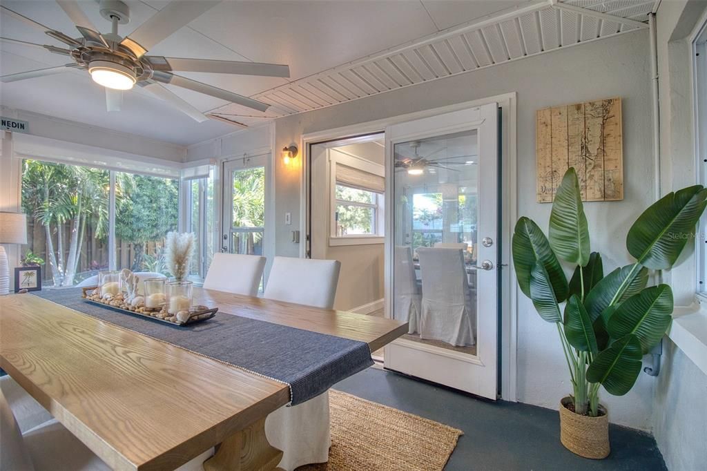 For Sale: $749,000 (2 beds, 1 baths, 1100 Square Feet)