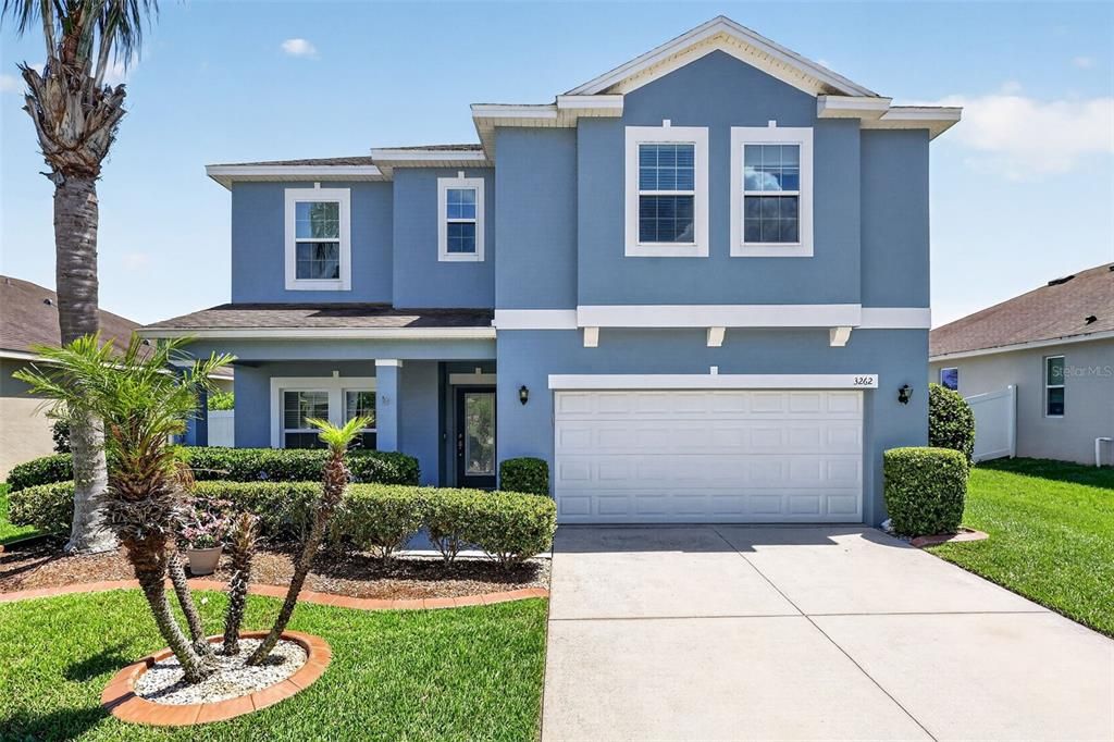 For Sale: $395,000 (5 beds, 3 baths, 2601 Square Feet)