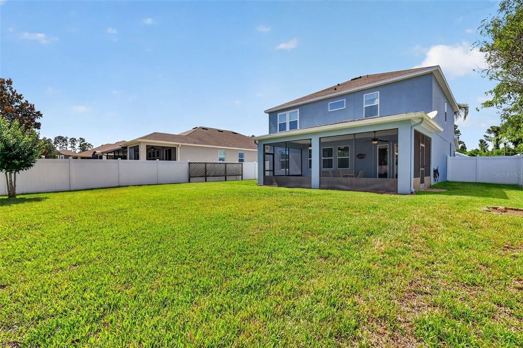 For Sale: $395,000 (5 beds, 3 baths, 2601 Square Feet)