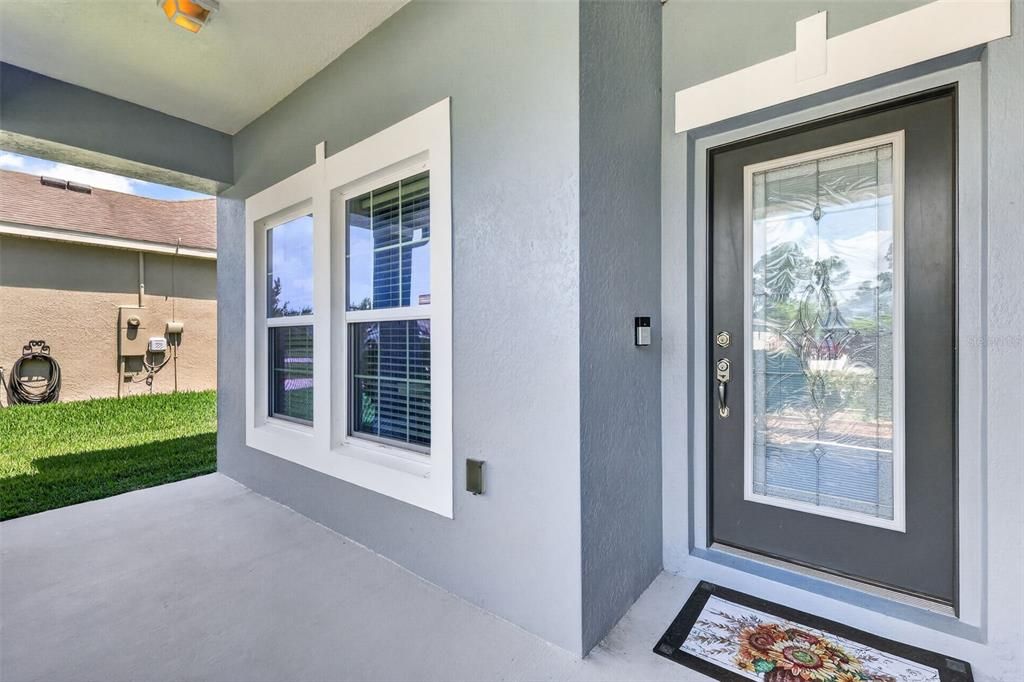 For Sale: $395,000 (5 beds, 3 baths, 2601 Square Feet)