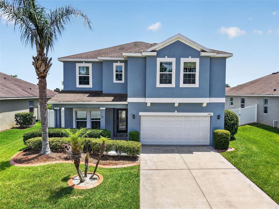 For Sale: $395,000 (5 beds, 3 baths, 2601 Square Feet)