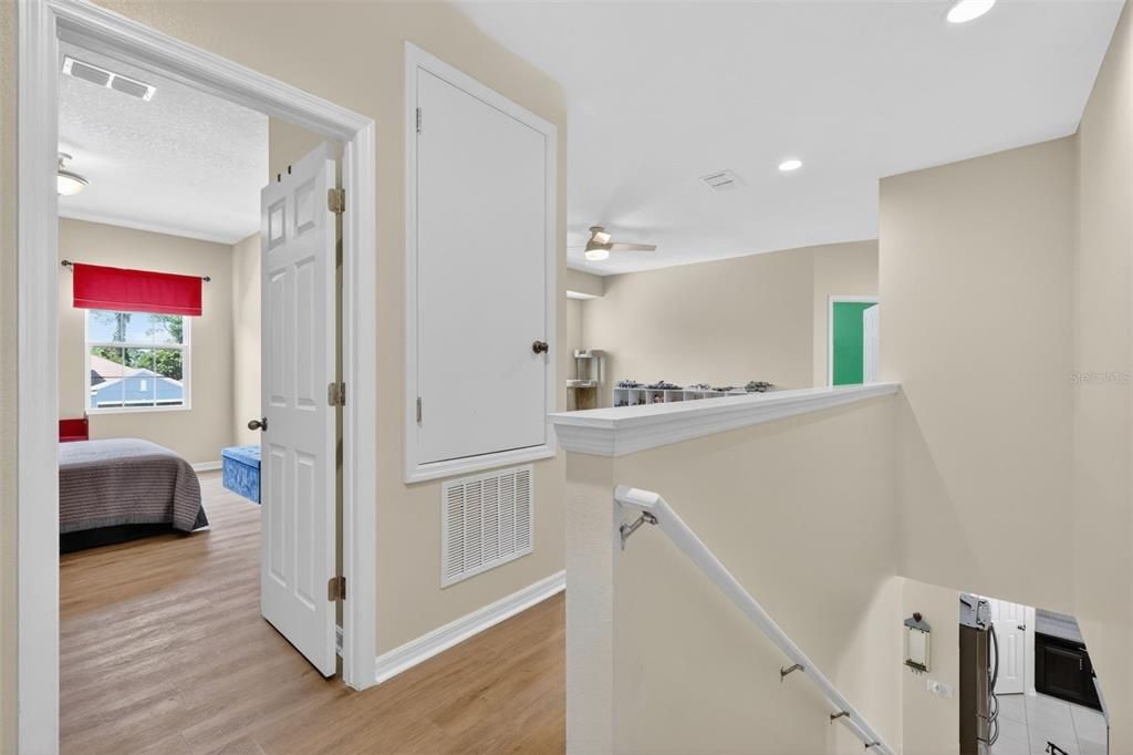 For Sale: $395,000 (5 beds, 3 baths, 2601 Square Feet)
